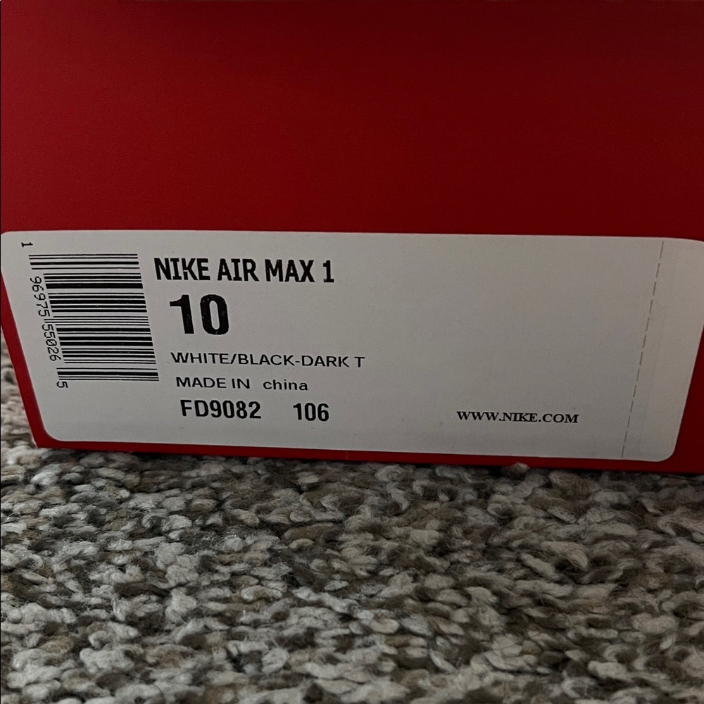 New in Box Nike Air Max 1 Sneakers - White, Burgundy Red and Black - Picture 9 of 9